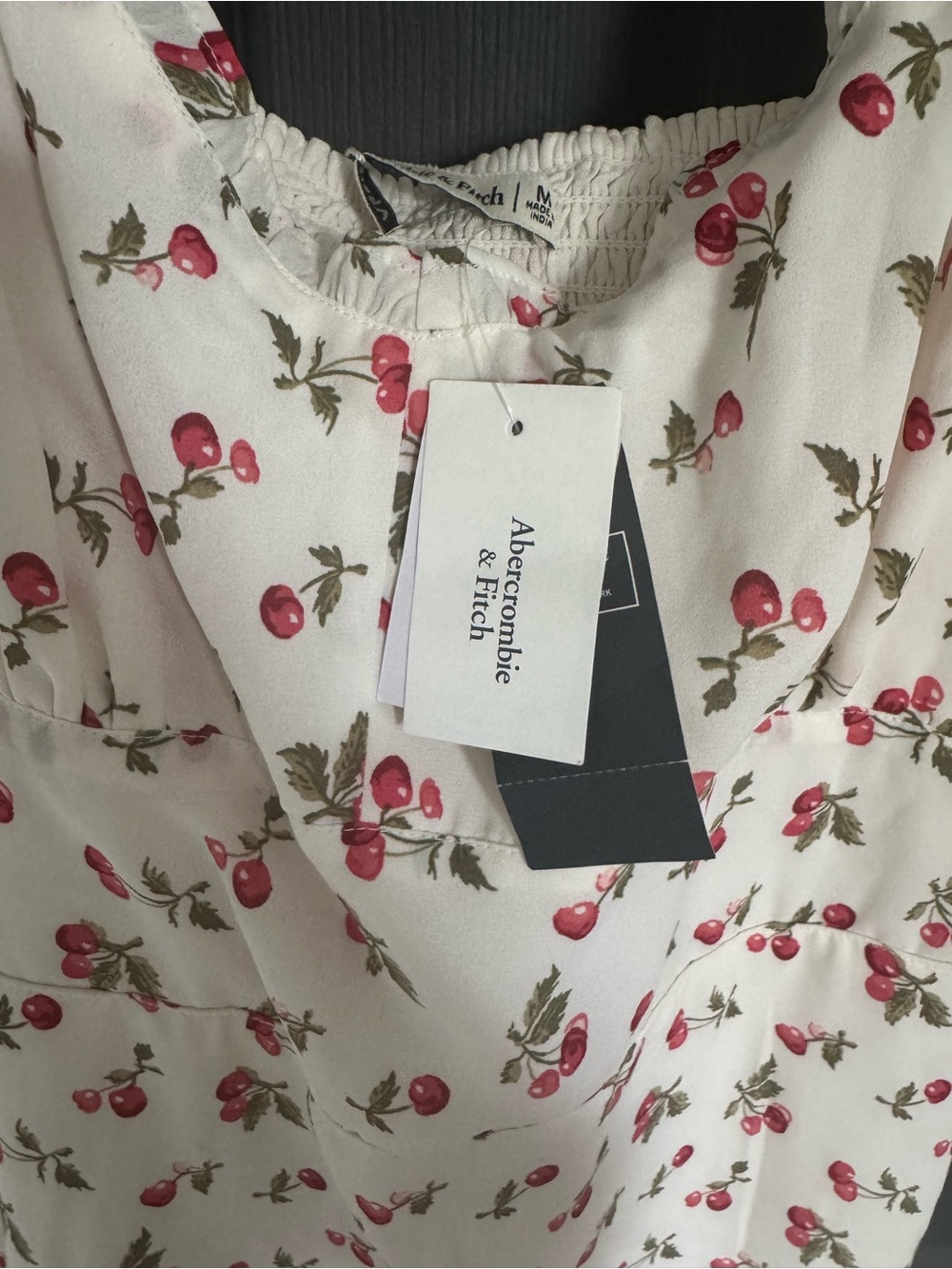NWT Abercrombie & Fitch Cherry Print Smocked Mini Dress - Medium - Picture 4 of 5